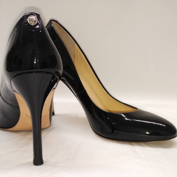 Ivanka Trump Narrow Width Heels - Picture 2 of 2